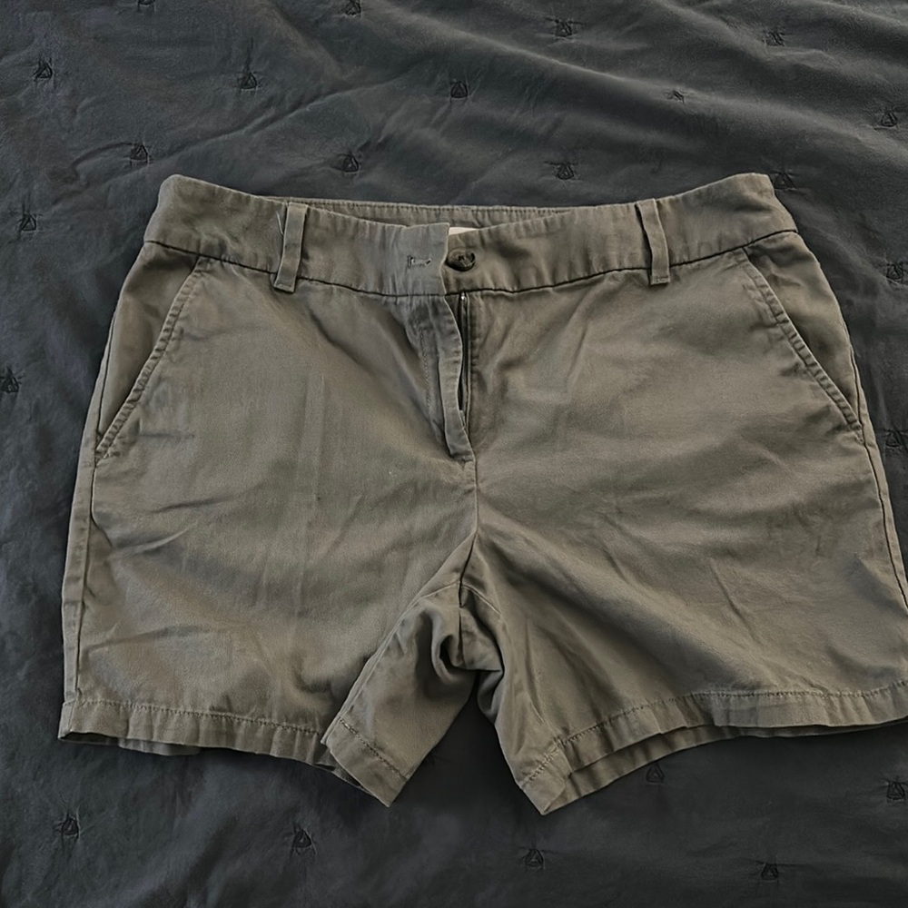 LOFT Green Cargo Shorts Casual Cotton Blend